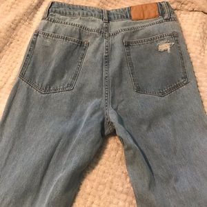 High waisted boyfriend jeans